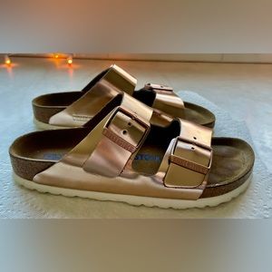 Birkenstock sandals barely worn size 6.5